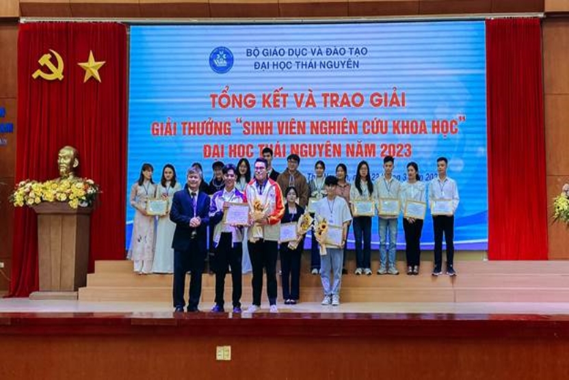 Trường Đại học Kỹ thuật Công nghiệp đạt giải nhất và giải nhì giải thưởng sinh viên nghiên cứu khoa học đại học Thái Nguyên