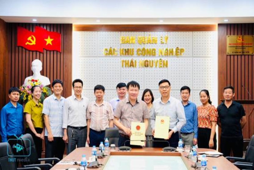 Trường Đại học Kỹ thuật Công nghiệp làm việc với Ban Quản lý các khu công nghiệp tỉnh Thái Nguyên