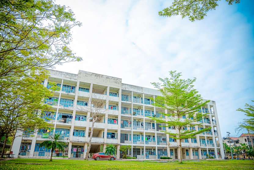 Thông báo điểm trúng tuyển đại học chính quy theo phương thức xét học bạ THPT đợt 1 năm 2023 (xét tuyển sớm) vào trường Đại học Kỹ thuật Công nghiệp - Đại học Thái Nguyên