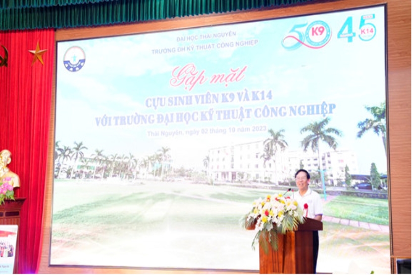 Bài phát biểu của cựu sinh viên khóa 9 anh Vũ Quang Sáng