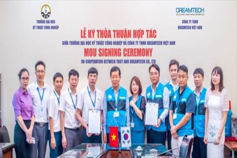 Trường Đại học Kỹ thuật Công nghiệp ký thỏa thuận hợp tác với Công ty TNHH Dreamtech Việt Nam 