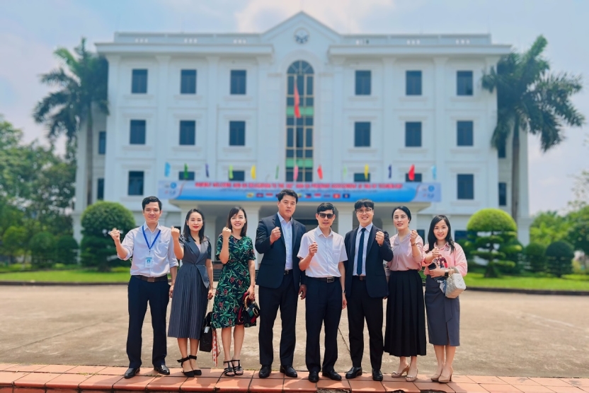 Trường Đại học Khoa học Và Kỹ thuật Quốc lập Cần Ích, Đài Loan đến thăm và làm việc với Trường Đại Học Kỹ Thuật Công Nghiệp