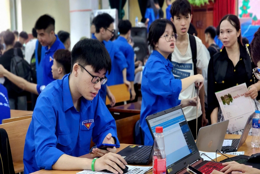 Danh sách sinh viên đạt chuẩn đầu ra ngoại ngữ, thưởng điểm miễn học các học phần tiếng Anh tháng 5/2025